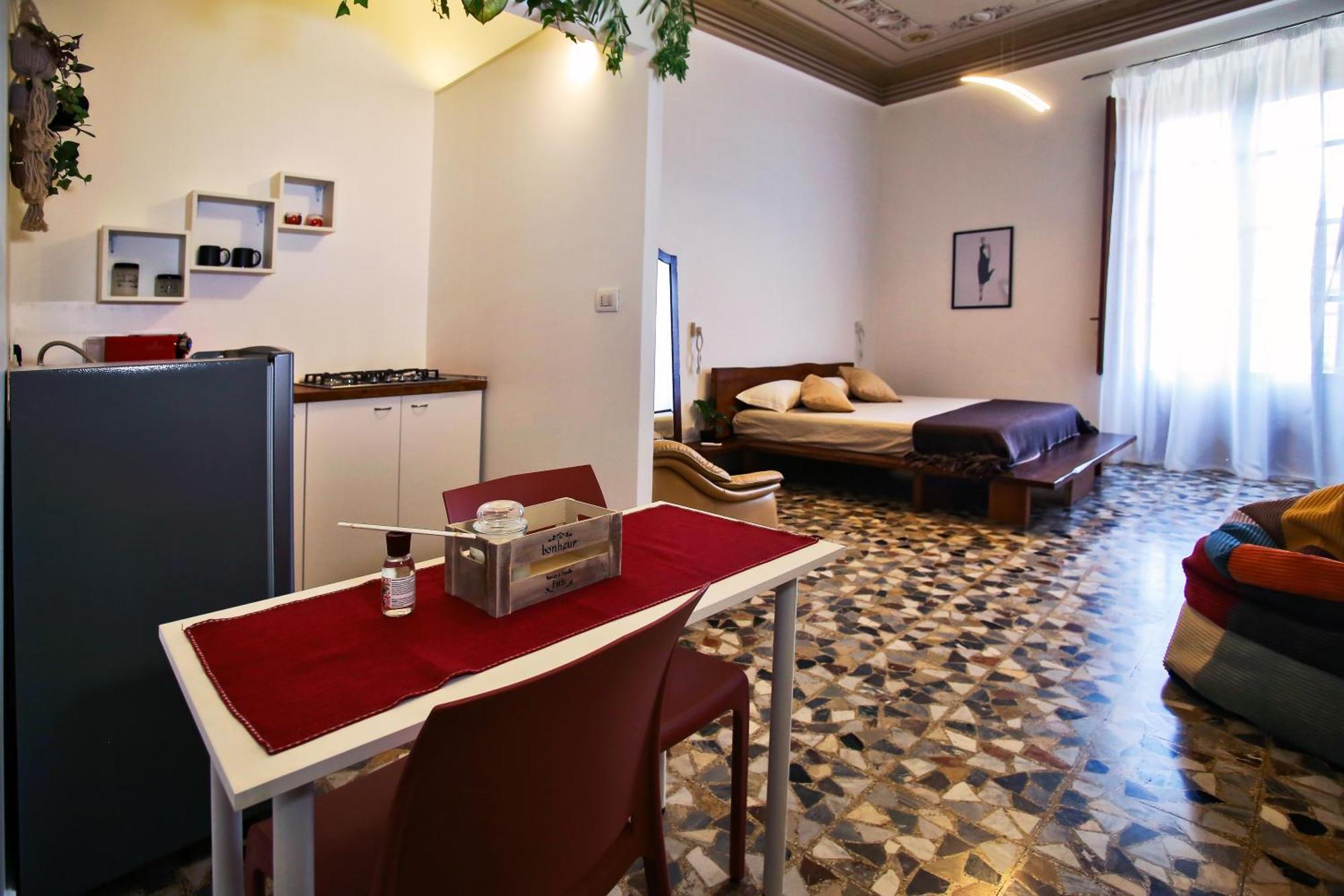 קטאניה Tiritu Apartments מראה חיצוני תמונה