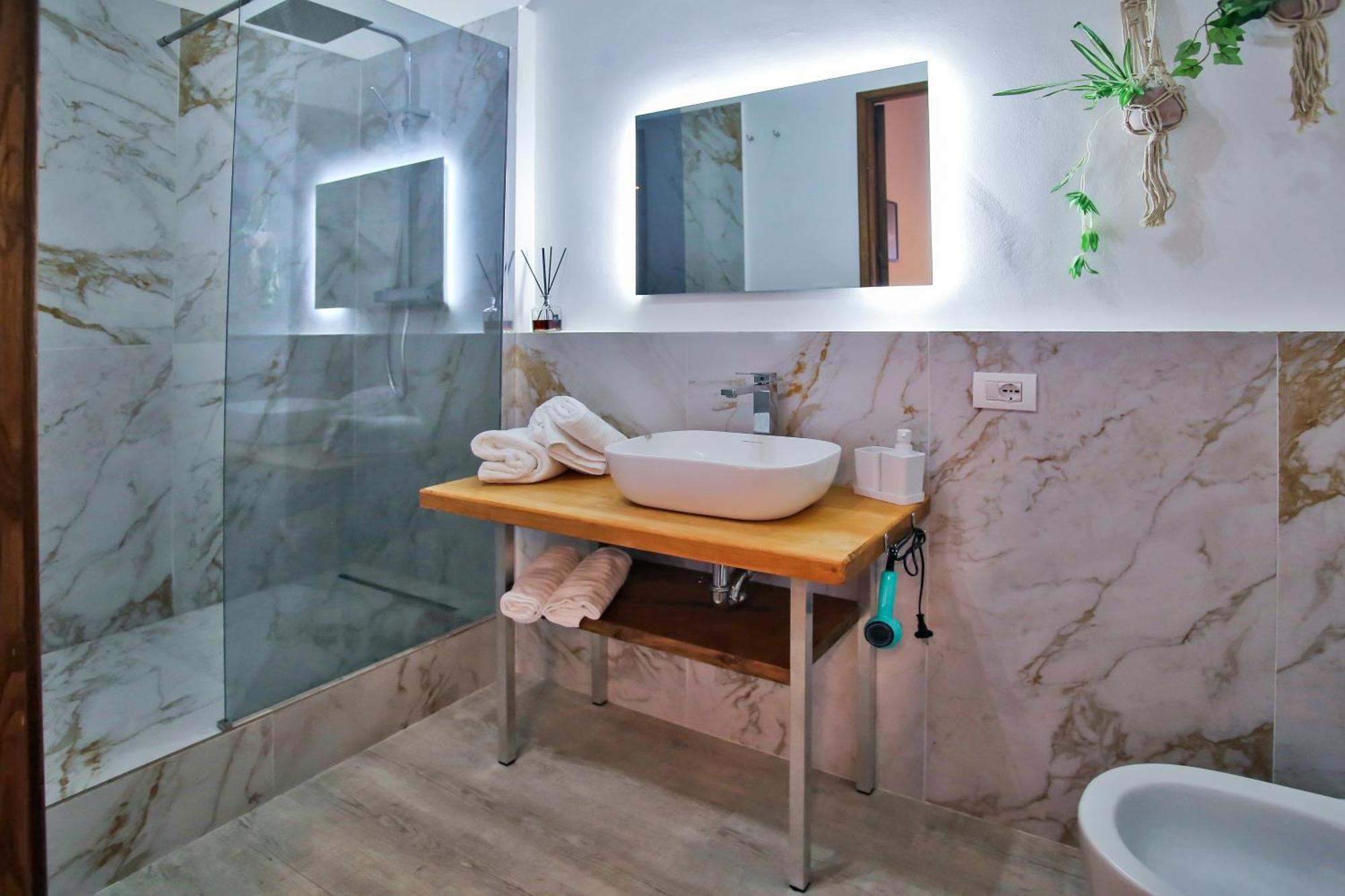 קטאניה Tiritu Apartments מראה חיצוני תמונה