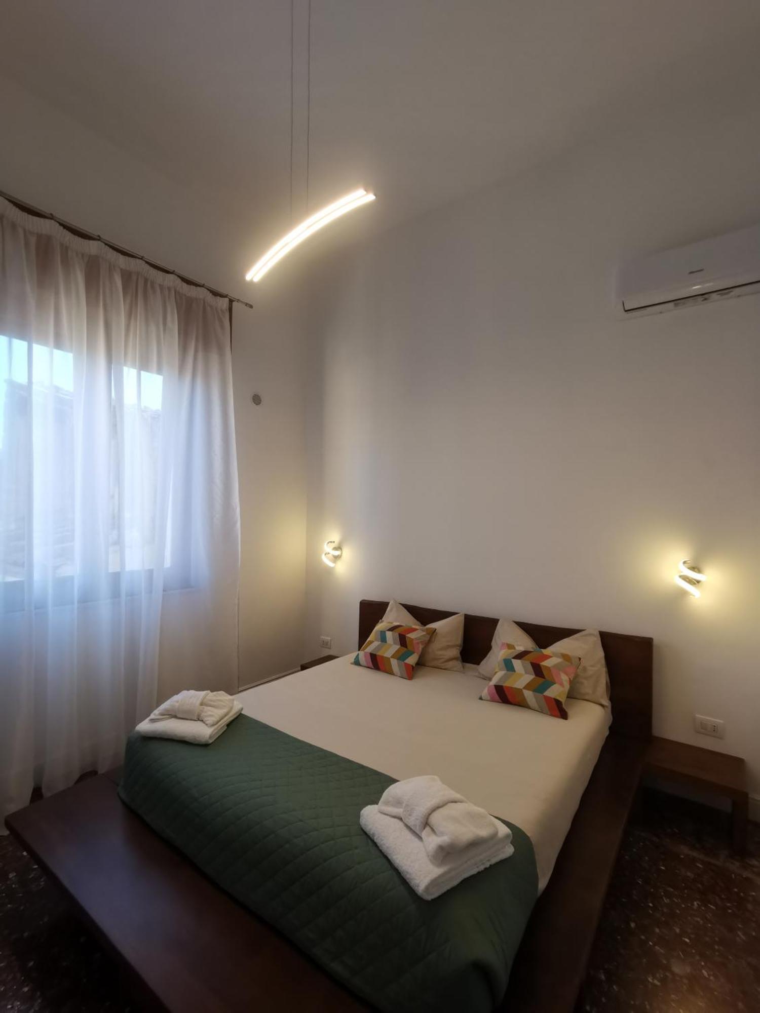 קטאניה Tiritu Apartments מראה חיצוני תמונה