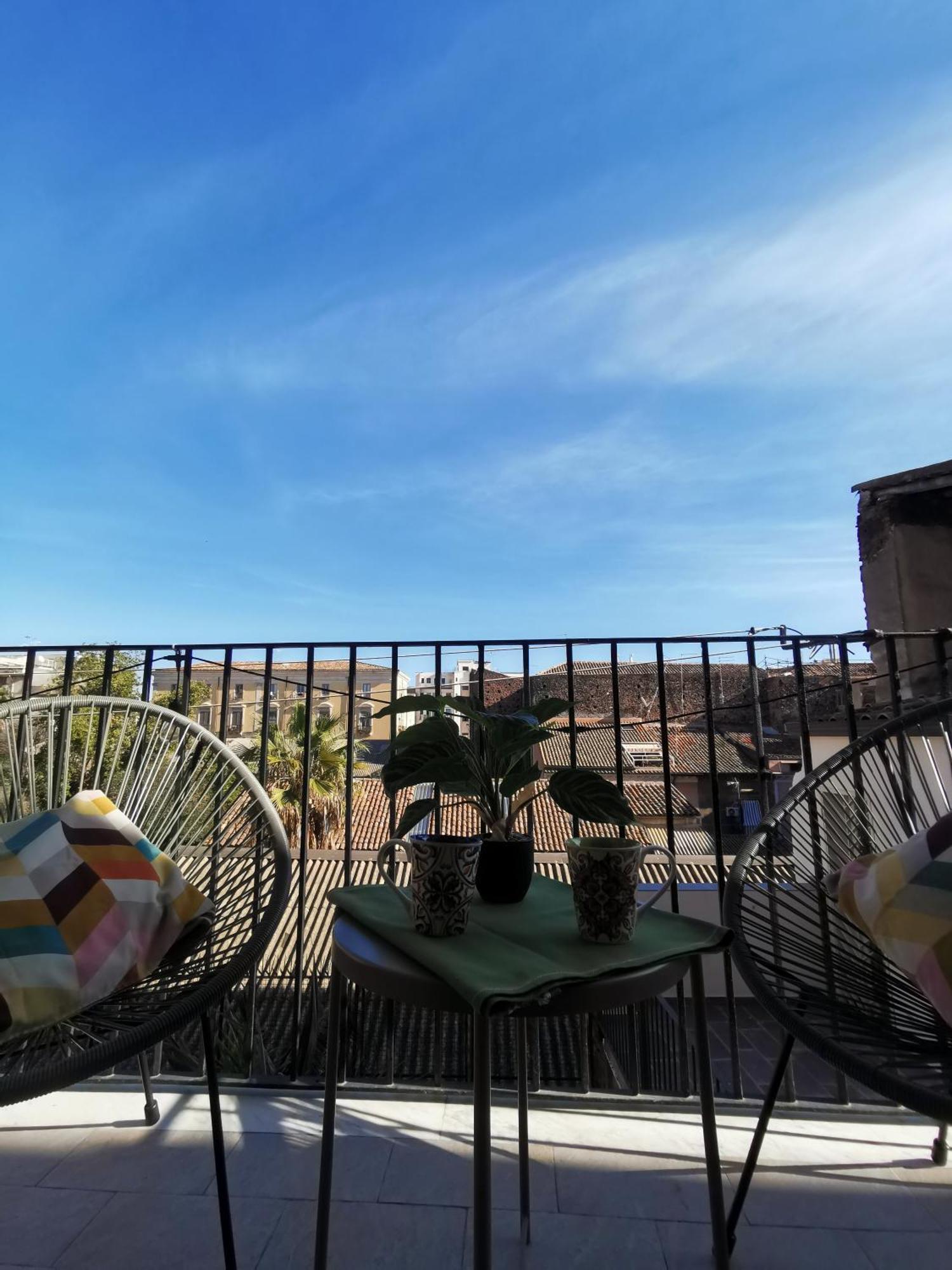 קטאניה Tiritu Apartments מראה חיצוני תמונה